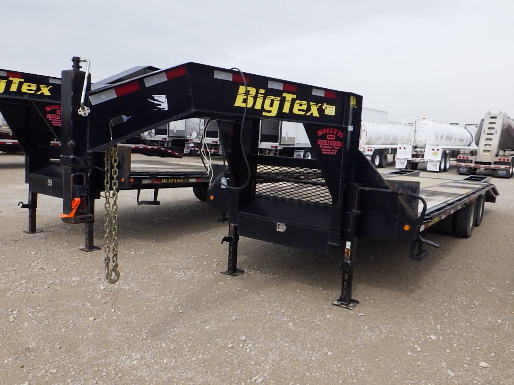 2012 BIG TEX Gooseneck Machinery Trailer