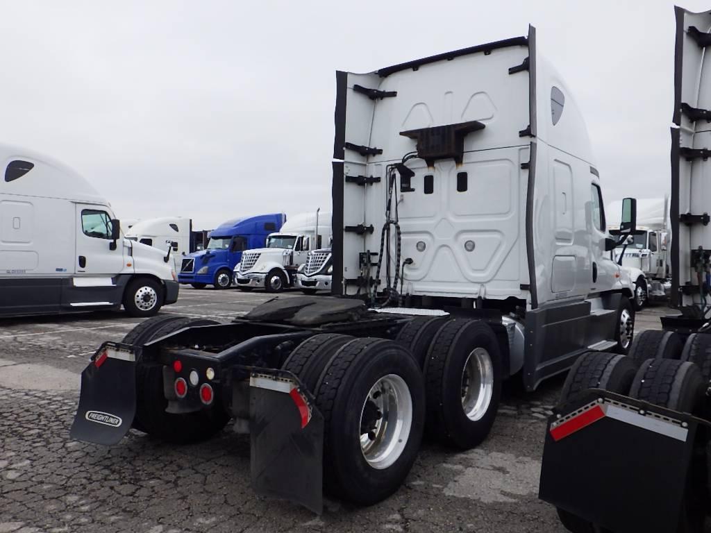 2016 FREIGHTLINER Cascadia125 Evolution