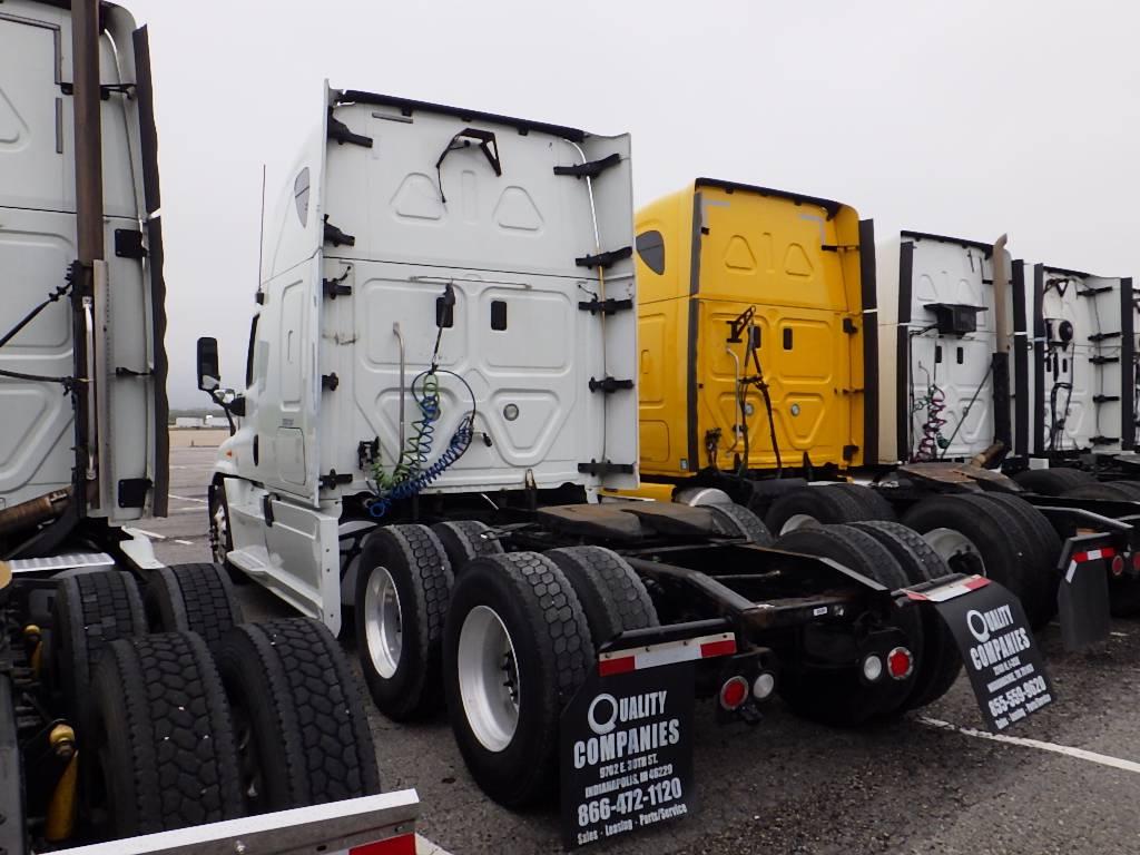 2013 FREIGHTLINER Cascadia125