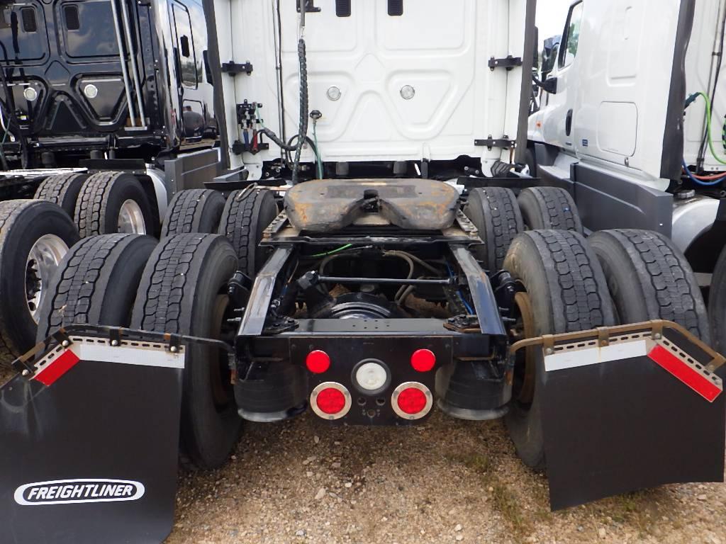 2016 FREIGHTLINER Cascadia125 Evolution