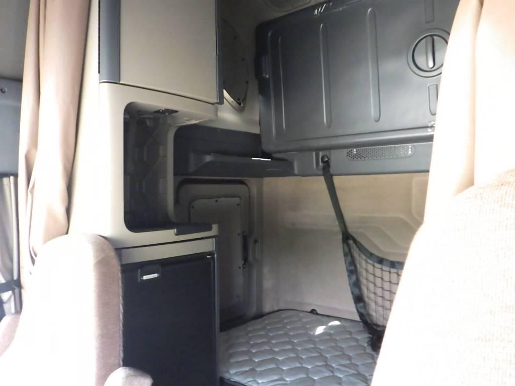 2017 FREIGHTLINER Cascadia125 Evolution