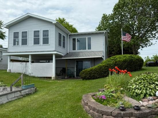 Online & Live Unreserved Real Estate Auction 7/26