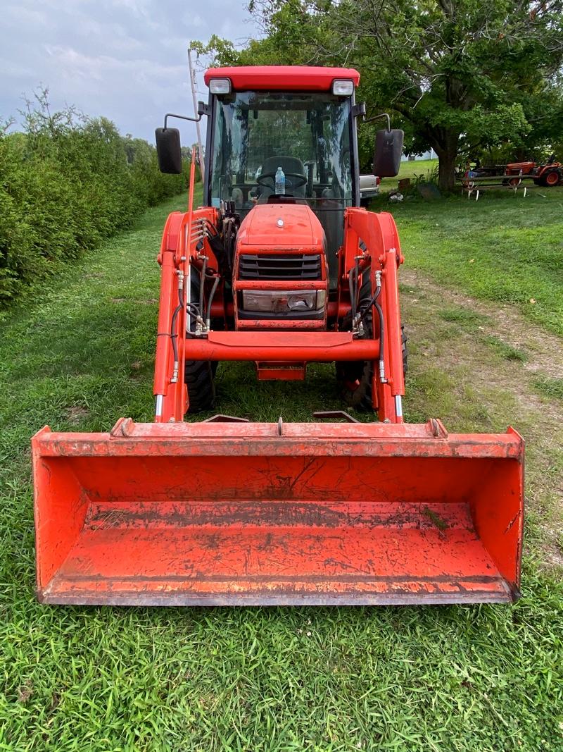 Kubota LA513