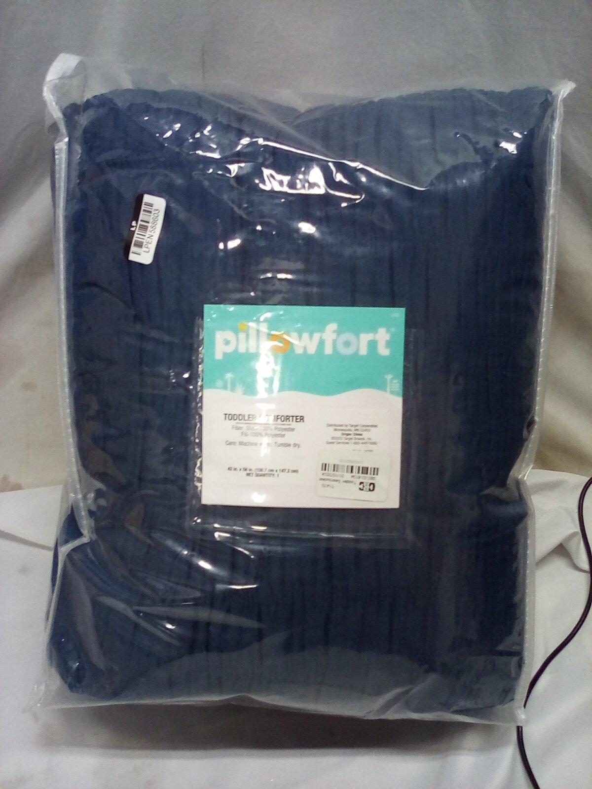 Pillowfort Toddler Comforter 42” x 58”