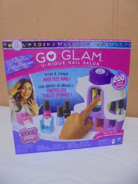 Go-Glam U-Nique Salon Kt