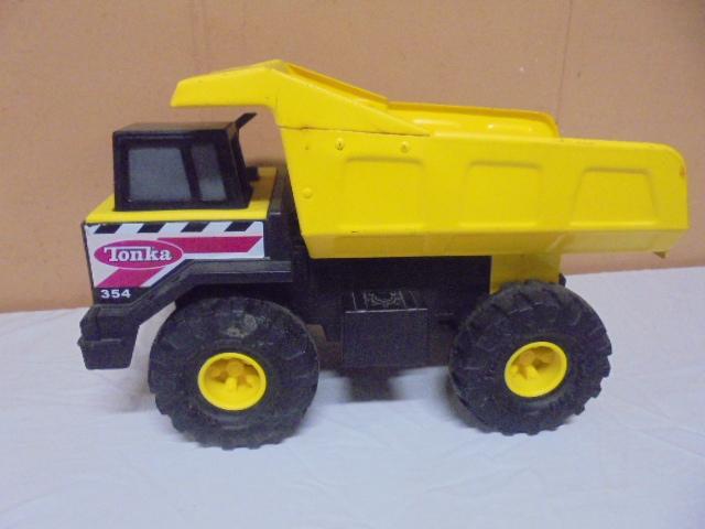 Tonka 354 Pressed Steel Dump Truck