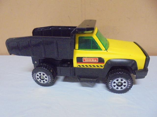 Tonka Pressed Steel Dump Truck