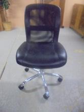Chrome Leg Rolling Office Desk Chair