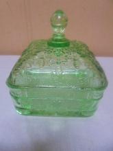 Vintage Indiana Tiara Green Glass Honey Bee Hive Covered Candy Dish