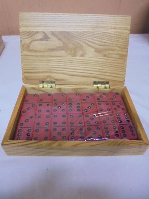 Domino Set in Wooden Case