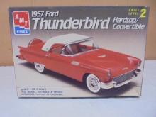 AMT Ertl 1:25 Scale 1957 Ford Thunderbird Model Kit