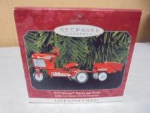 Hallmark Keepsake Die Cast 1955 Murray Tractor & Trailer Ornament