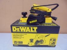 Dewalt D26676  3.25in Hand Planer