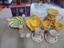 Large Group of Assorted Décor & Kitchen Items