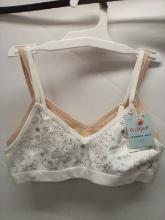 Cat & Jack Size Medium Seamless Bra