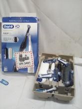 Oral B i0 Series Deep Clean System with 5 extra Brush Heads