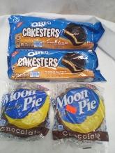 Qty 2 Oreo Cakesters Peanut Butter 3.03oz/ Qty 2 Moon Pie Chocolate