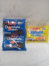 Qty 2 Chocolate Cremes Cookies/ Qty 1 Banana Cremes Cookies 5oz