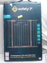36”Tx29-47”W Safety1st Contemporary Tall and Wide Gate- MSRP $74.00