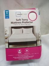 Mainstays Twin Fitted Soft Terry Mattress Protector