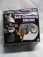 RollN’Clean Self-Cleaning Easy Fill Litter Box