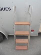 Aluminum Composite Step Peer Ladder