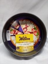 9”x2.7” Wilton Premium Non-Stick Bakeware Springform Pan