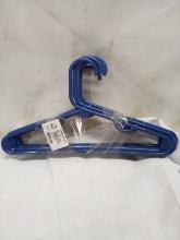 Kids Plastic Clothes Hangers 8ct