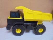 Tonka Pressed Steel Dump Truck