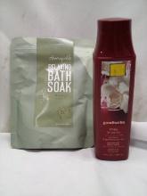 Relaxing Bath Soak 14oz/ Jasmine & Gardenia Scented Body Wash 13oz