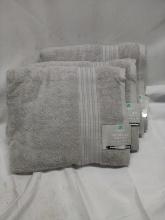 Set of 3 Light Grey Comfort Bay 30”x52” Bath Towels