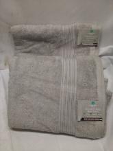 Qty 2 Grand Luxe Bath Towel 30” x 52”