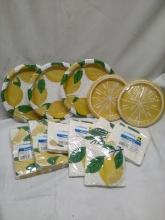 Paper Plates 24ct large 16ct small & Napkins 32ct large 96ct small