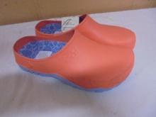 Brand New Pair of Ladies Garden Line Garden Clogs