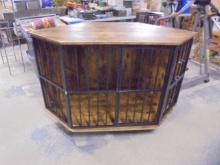 Wood & Steel Dog Kennel