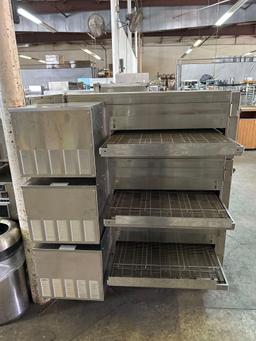 Lincoln Mdl. 1600 Triple Stack Gas Conveyor Pizza Oven