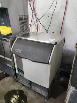 Ice O Matic 200 lb. Undercounter Half Cube Ice Machine