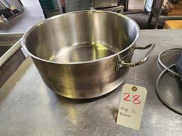 25 qt. Stainless Steel Brazier