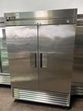 True 2 Dr. Refrigerator
