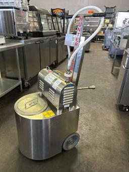 RF Hunter Mdl. EOG130 130 lb. Mobile Fryer Oil Filtration System