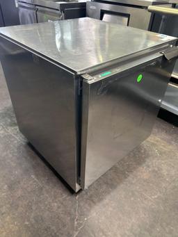 Beverage Air 27 in. Undercounter Refrigerator
