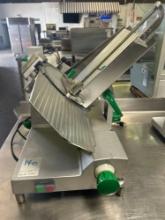 Primo 12 in. Manual Slicer