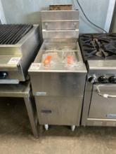 Pitco 35 lb. Gas Fryer