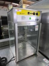 Wisco Mdl. 695 Countertop Pizza Display Warmer