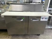 Traulsen 48 in. Sandwich Table