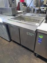 Avantco Open Top 36 in. Sandwich Table