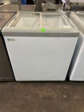 Excellence 28 in. Sliding Clear Top Chest Freezer