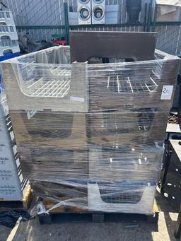 LOT of all Plastic Dunnage Racks on this Pallet