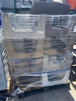 LOT of all Plastic Dunnage Racks on this Pallet