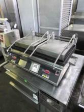 Star Pro Max 30 in. Grooved Double Panini Grill